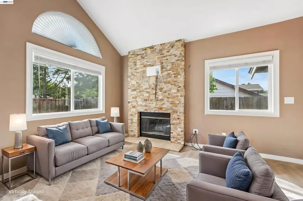 109 Crownpointe Drive Vallejo CA 94591