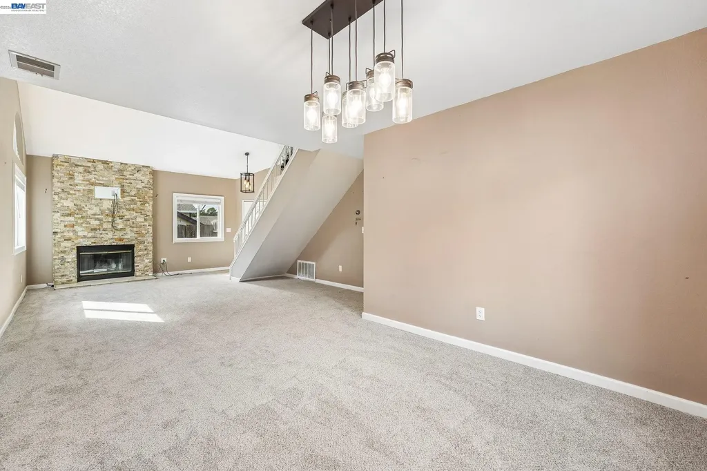 109 Crownpointe Drive Vallejo CA 94591