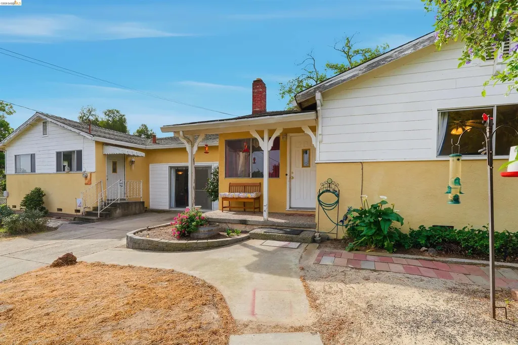 209 Honey Lane Oakley CA 94561