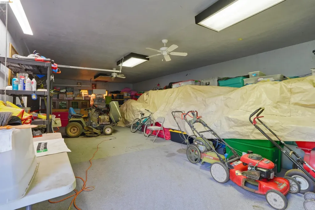 209 Honey Lane Oakley CA 94561