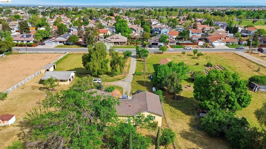 209 Honey Lane Oakley CA 94561
