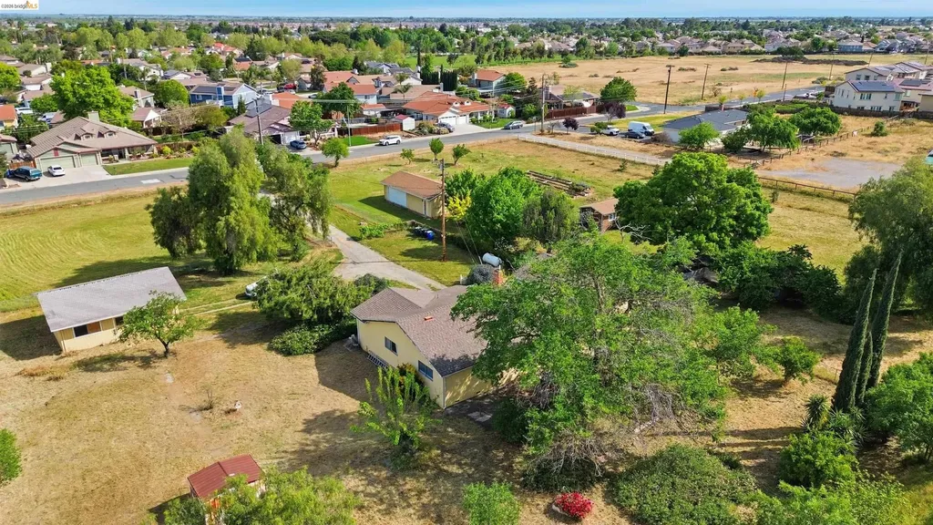 209 Honey Lane Oakley CA 94561