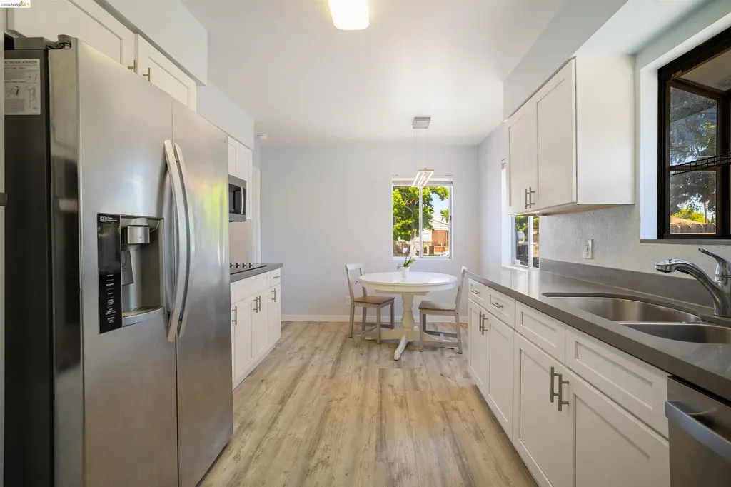 2726 Rheem Avenue Richmond CA 94804
