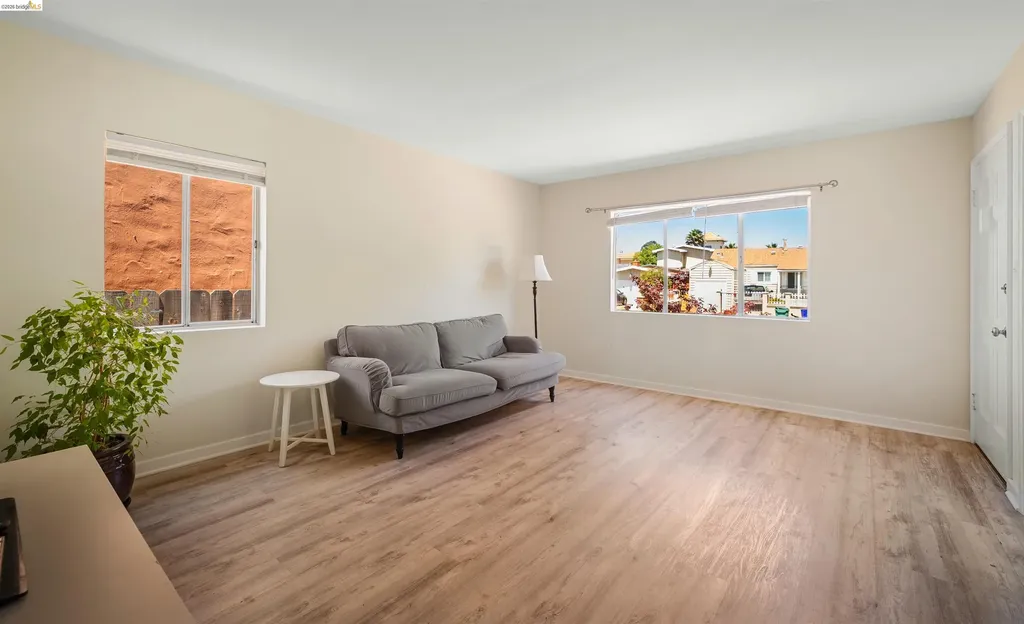 2726 Rheem Avenue Richmond CA 94804