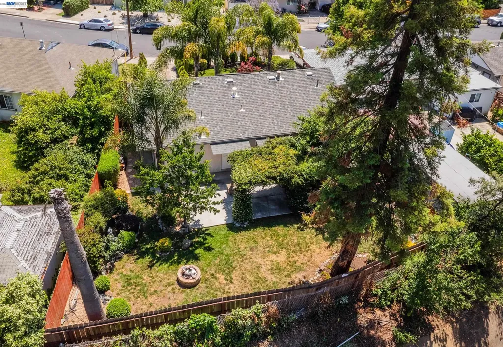 26574 Colette Street Hayward CA 94544