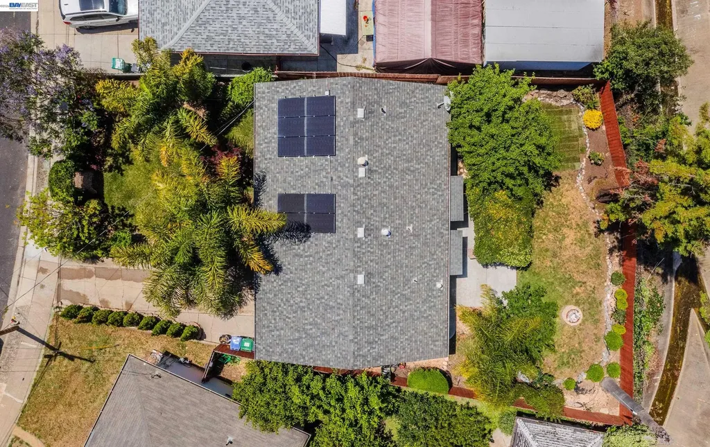 26574 Colette Street Hayward CA 94544