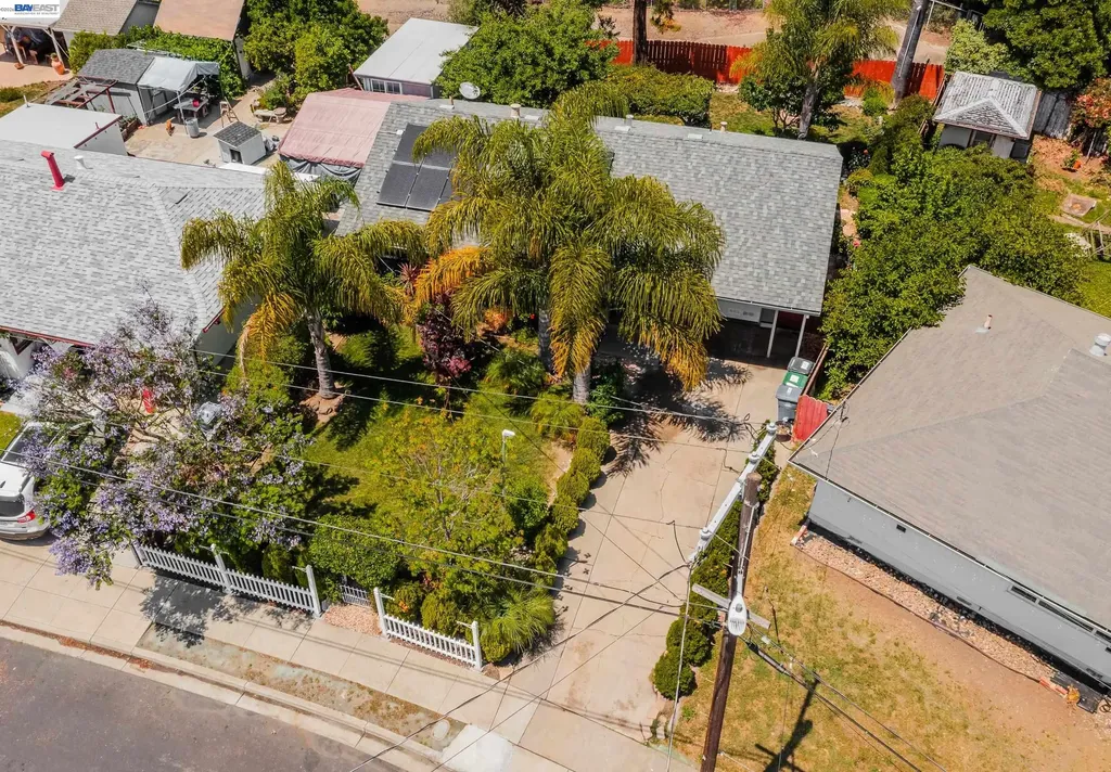 26574 Colette Street Hayward CA 94544