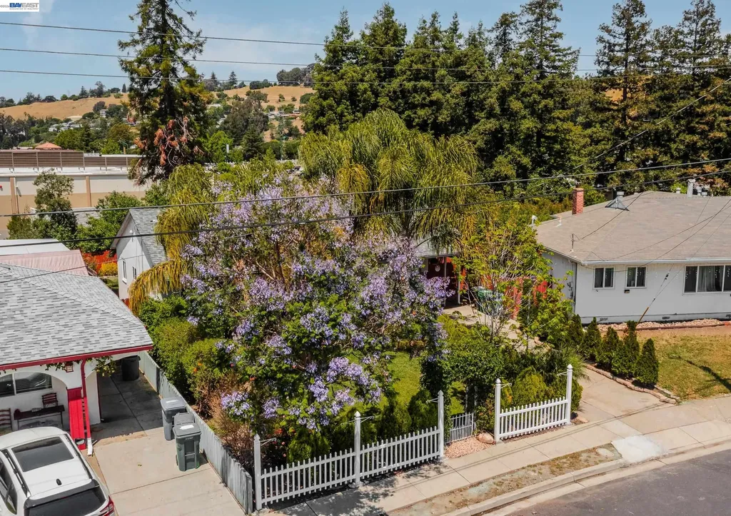 26574 Colette Street Hayward CA 94544