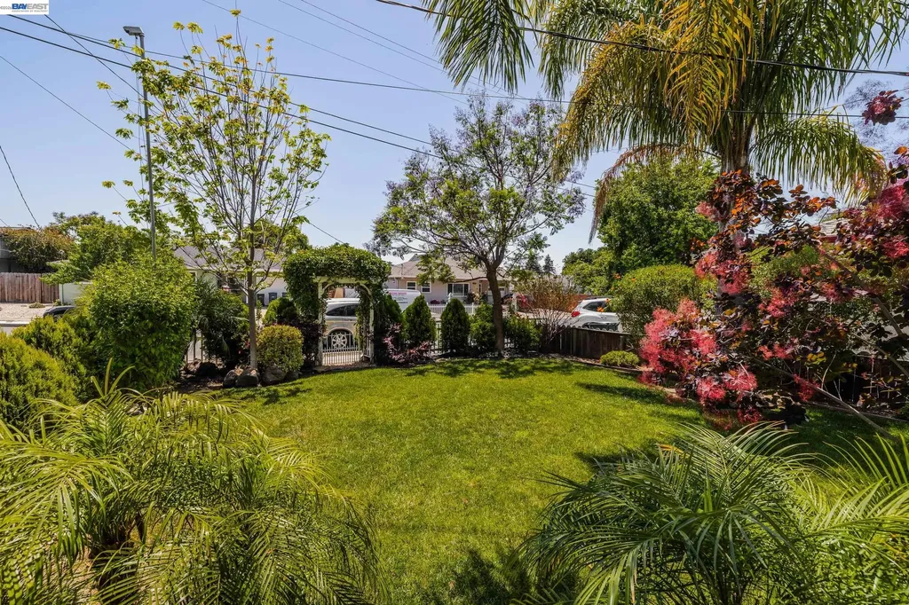 26574 Colette Street Hayward CA 94544