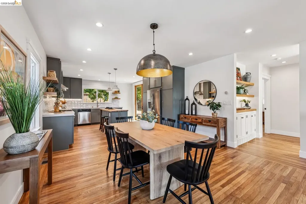 4024 Elston Avenue Oakland CA 94602