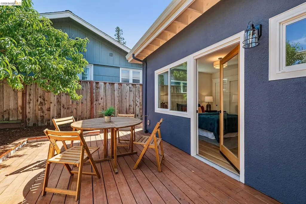 4024 Elston Avenue Oakland CA 94602