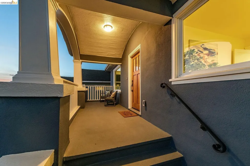 4024 Elston Avenue Oakland CA 94602