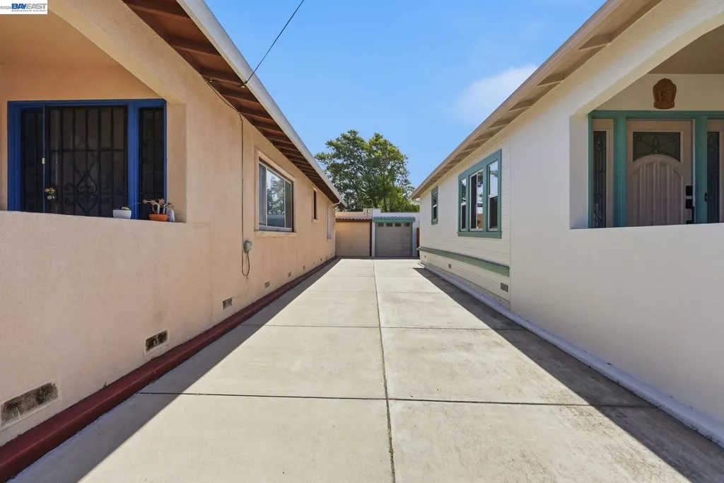 560 41st Street Richmond CA 94805