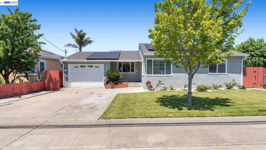 2511 Avenue 130th San Leandro CA 94577