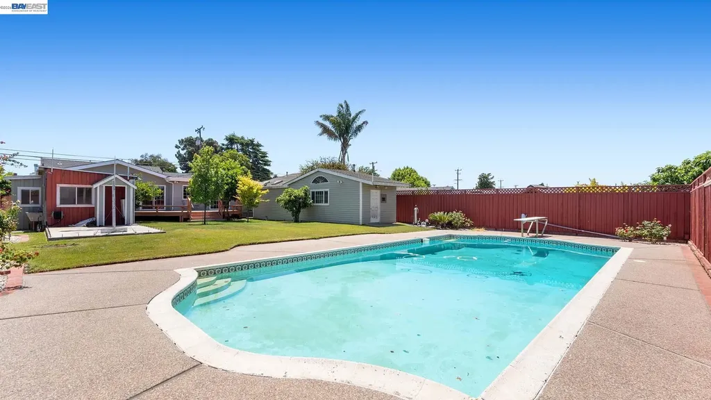 2511 Avenue 130th San Leandro CA 94577