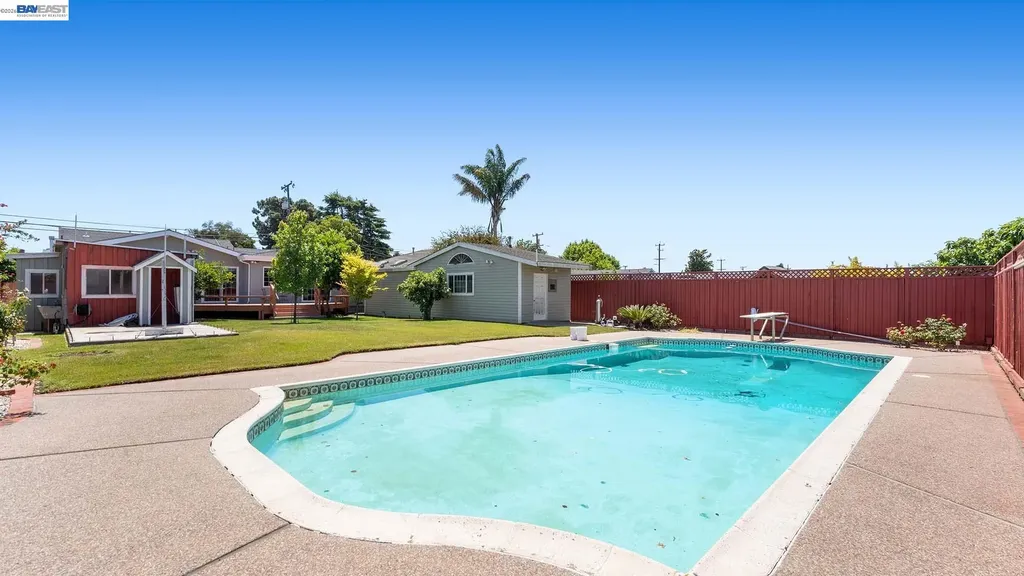 2511 Avenue 130th San Leandro CA 94577