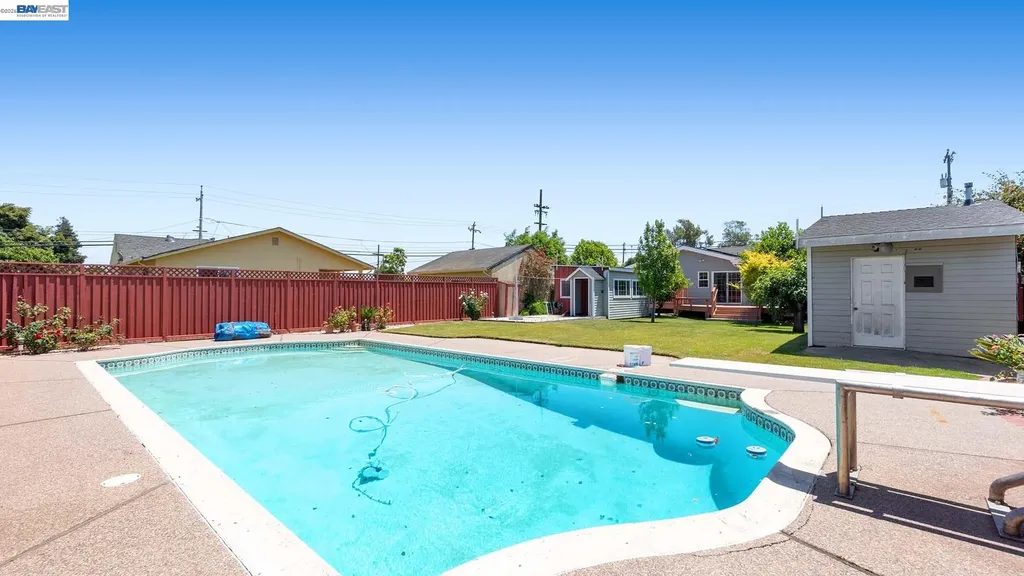 2511 Avenue 130th San Leandro CA 94577