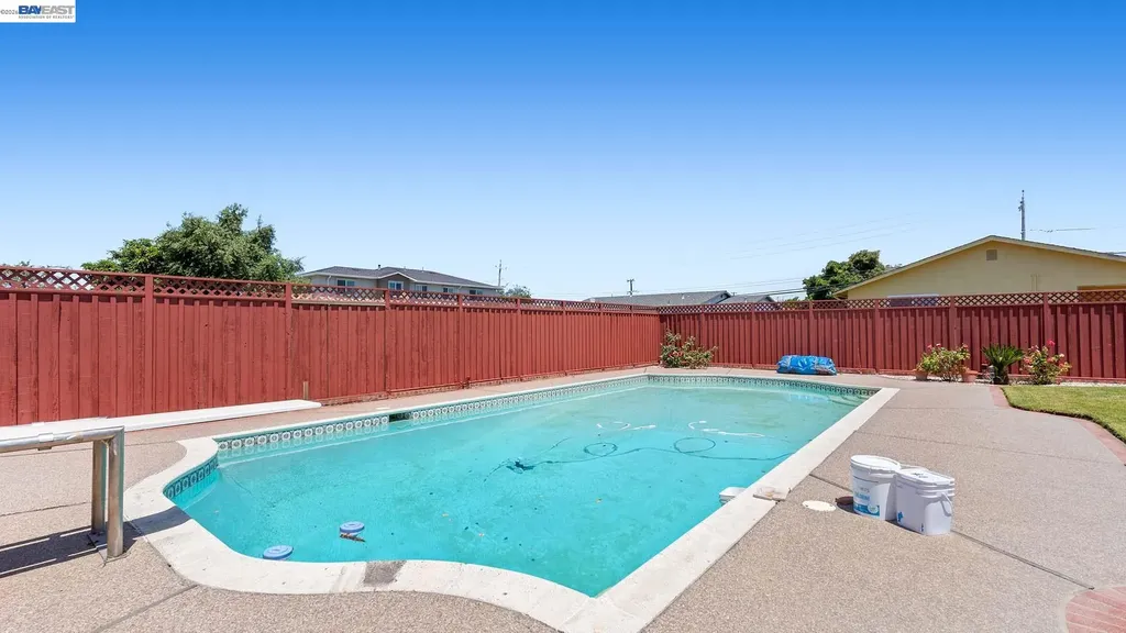 2511 Avenue 130th San Leandro CA 94577