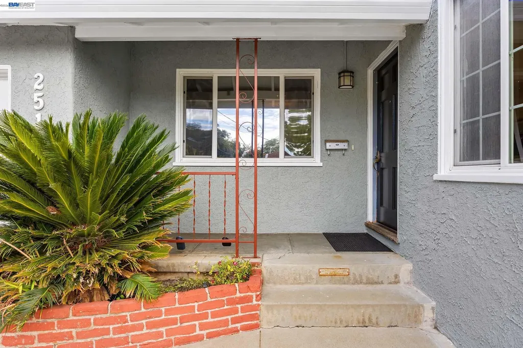 2511 Avenue 130th San Leandro CA 94577