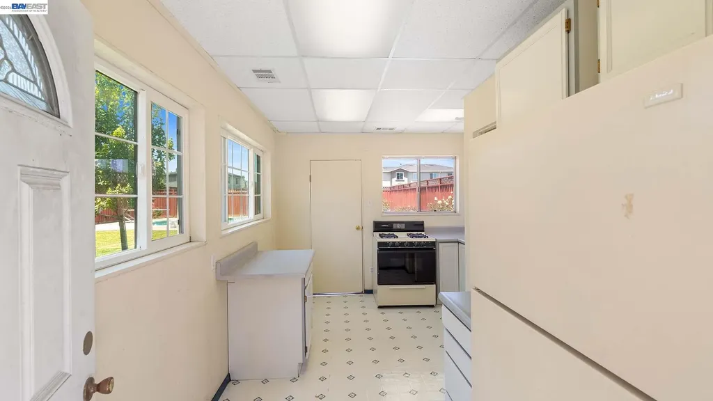 2511 Avenue 130th San Leandro CA 94577