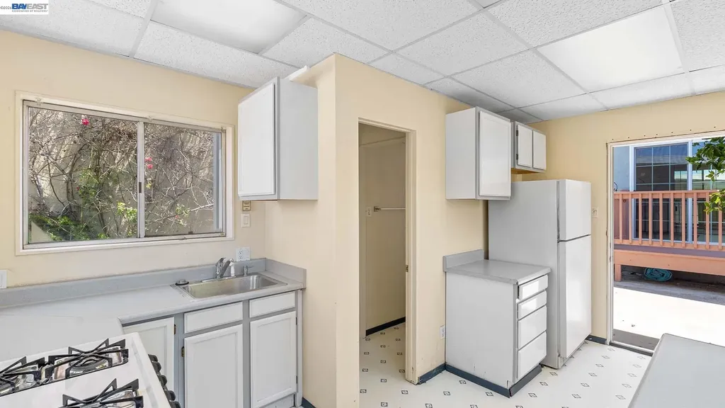 2511 Avenue 130th San Leandro CA 94577