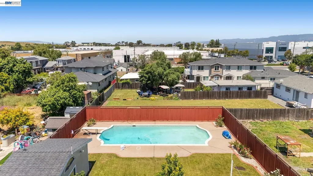 2511 Avenue 130th San Leandro CA 94577