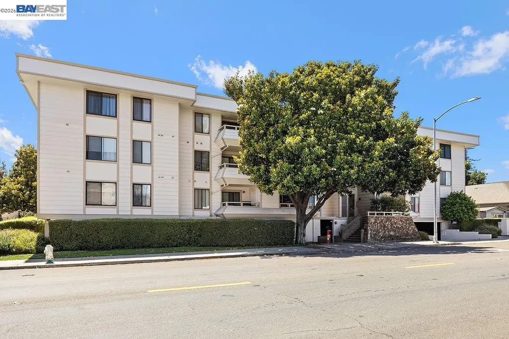 2077 Washington Avenue San Leandro CA 94577