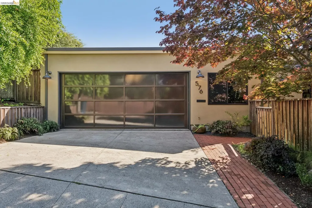 576 Vistamont Avenue Berkeley CA 94708