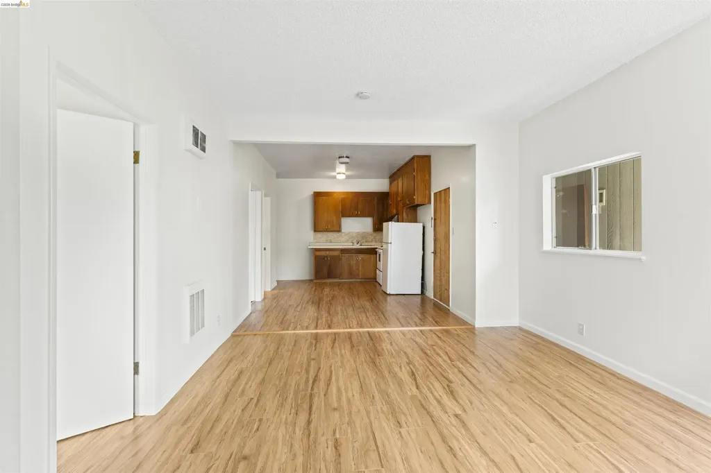 2715 Benvenue Avenue Berkeley CA 94705