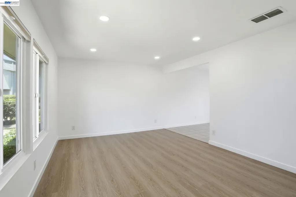 4193 Redstone Terrace Fremont CA 94555