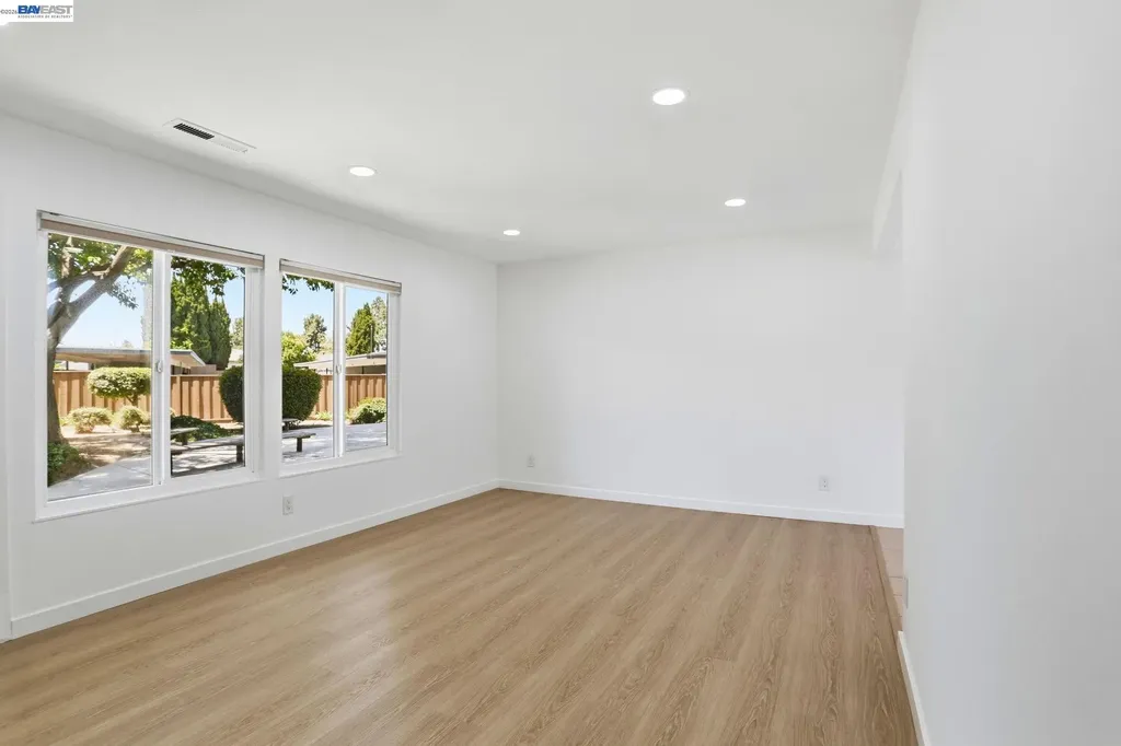 4193 Redstone Terrace Fremont CA 94555