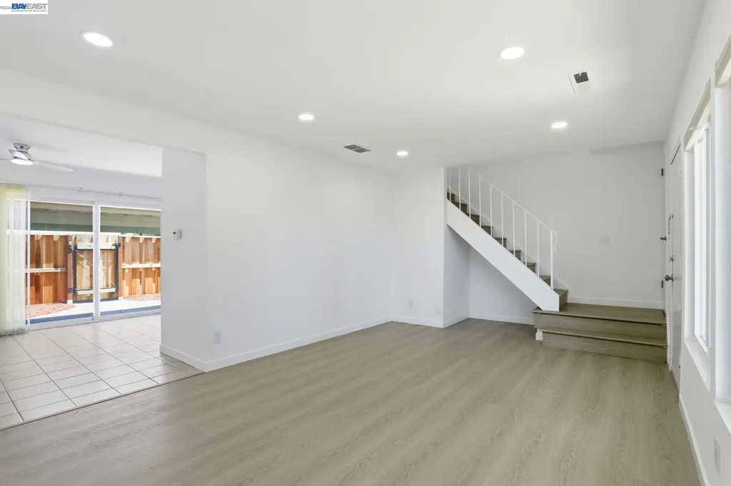 4193 Redstone Terrace Fremont CA 94555