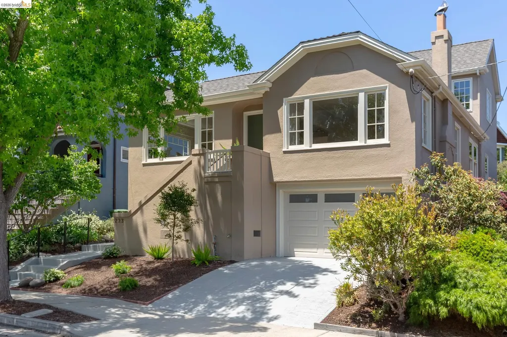 Piedmont CA, 223 Park View Avenue