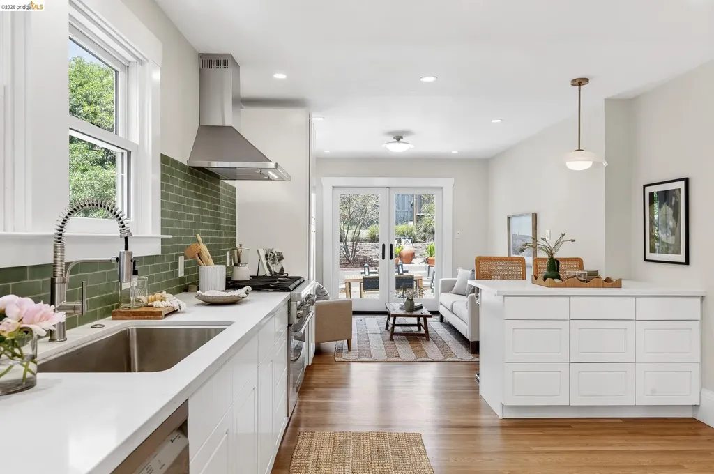 223 Park View Avenue Piedmont CA 94610