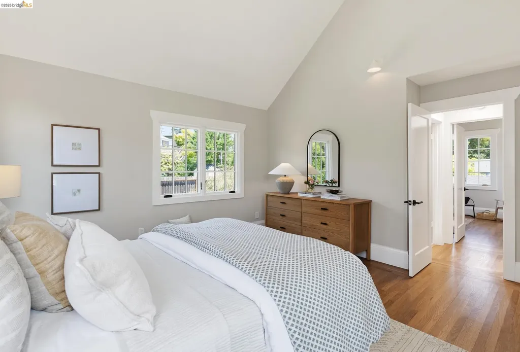 223 Park View Avenue Piedmont CA 94610