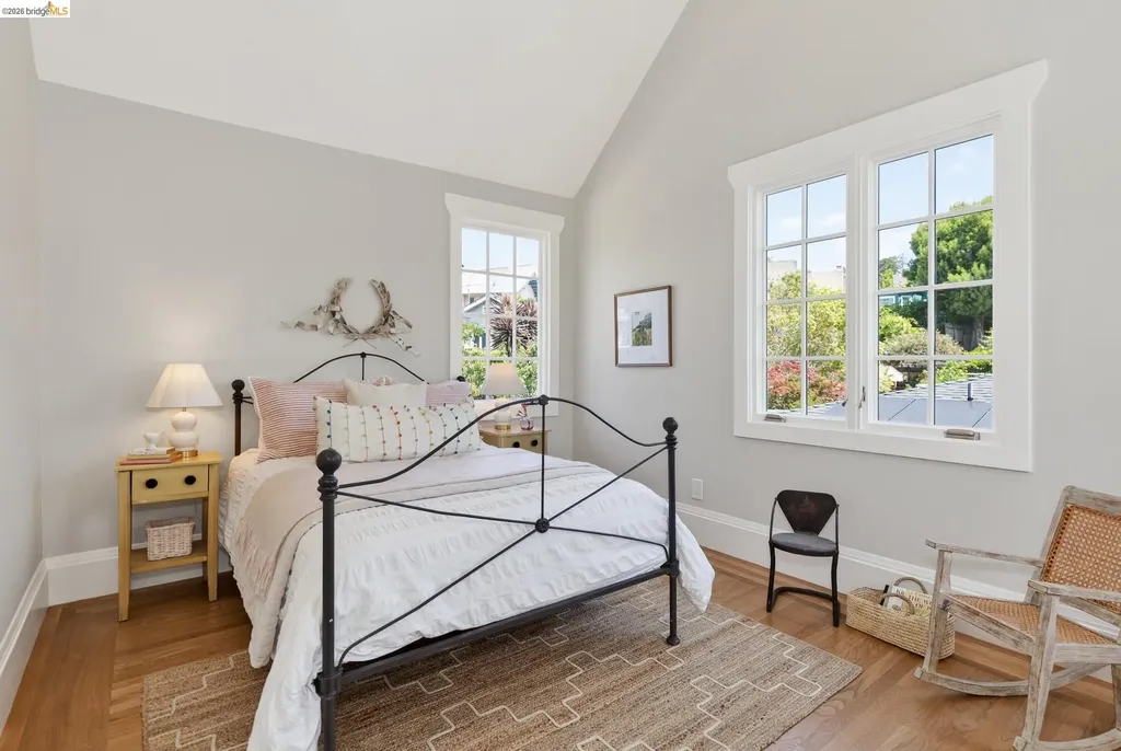 223 Park View Avenue Piedmont CA 94610