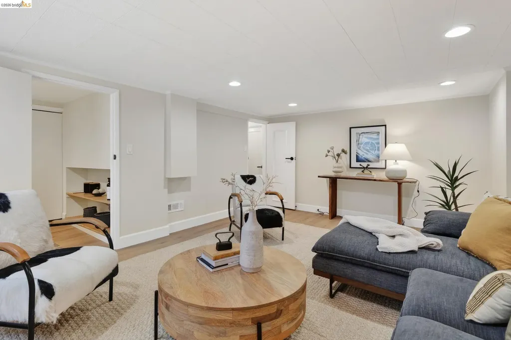 223 Park View Avenue Piedmont CA 94610