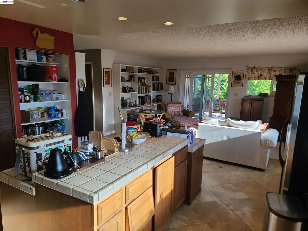 4591 Edwards Lane Castro Valley CA 94546