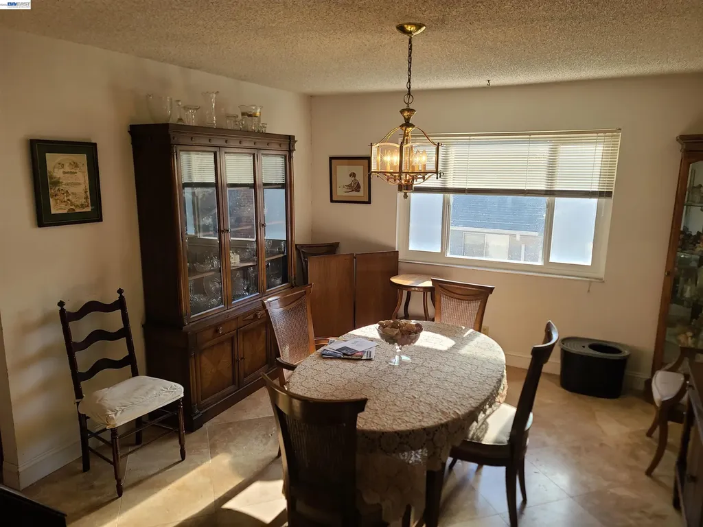 4591 Edwards Lane Castro Valley CA 94546
