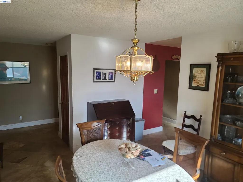 4591 Edwards Lane Castro Valley CA 94546