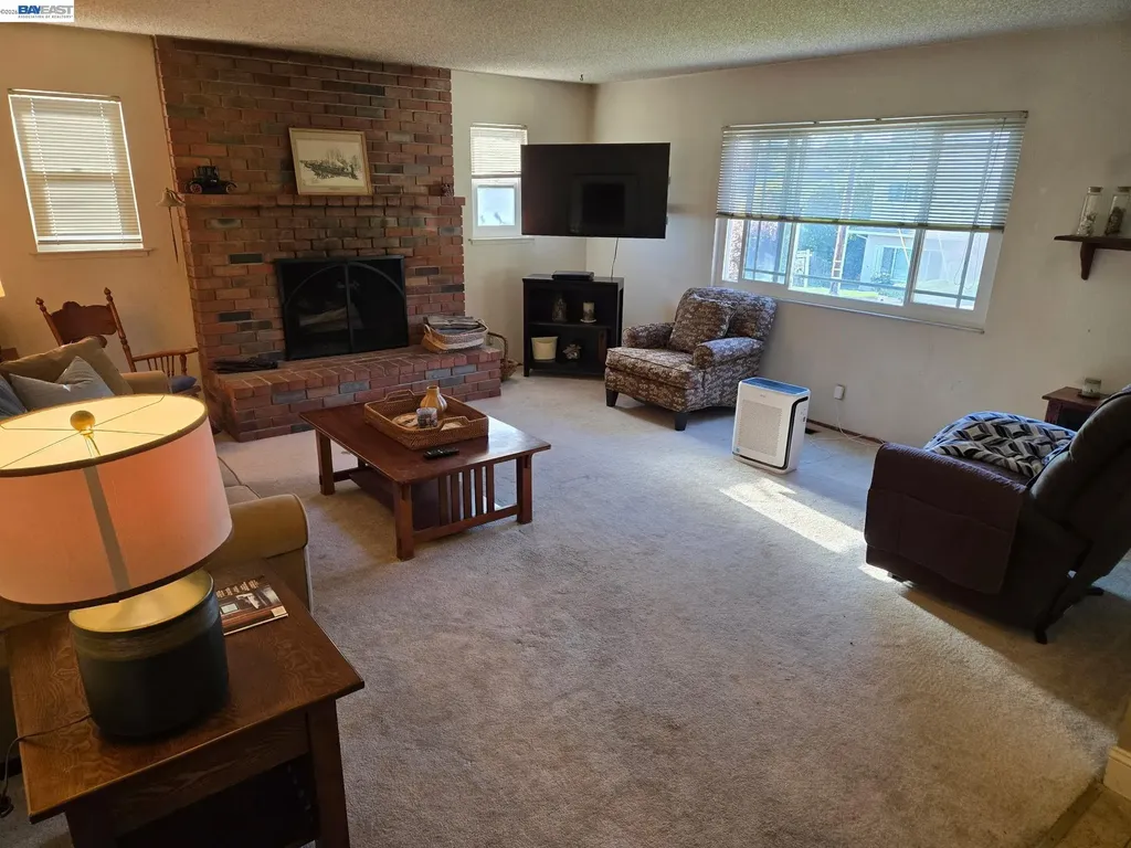4591 Edwards Lane Castro Valley CA 94546
