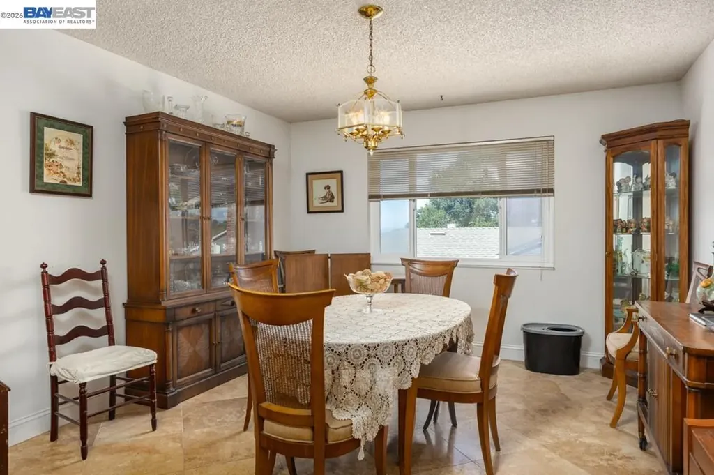 4591 Edwards Lane Castro Valley CA 94546