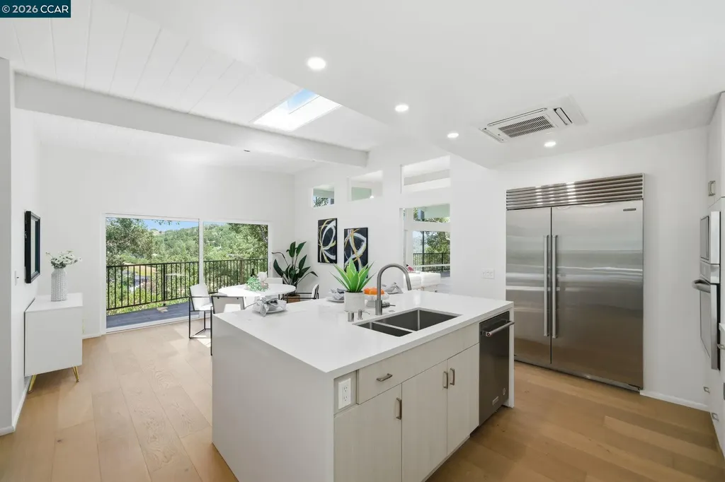 233 Melody Lane Orinda CA 94563
