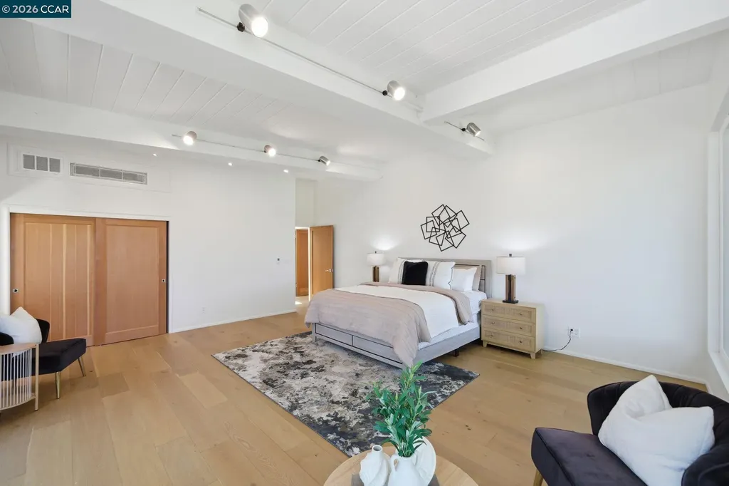233 Melody Lane Orinda CA 94563