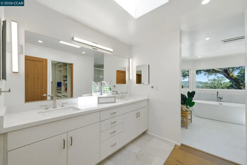 233 Melody Lane Orinda CA 94563