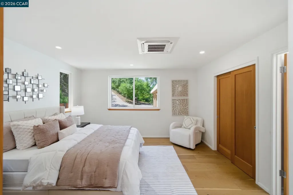 233 Melody Lane Orinda CA 94563