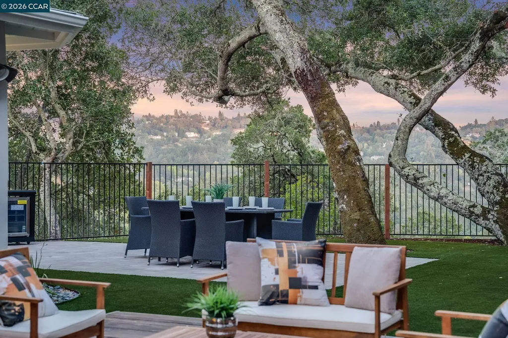 233 Melody Lane Orinda CA 94563