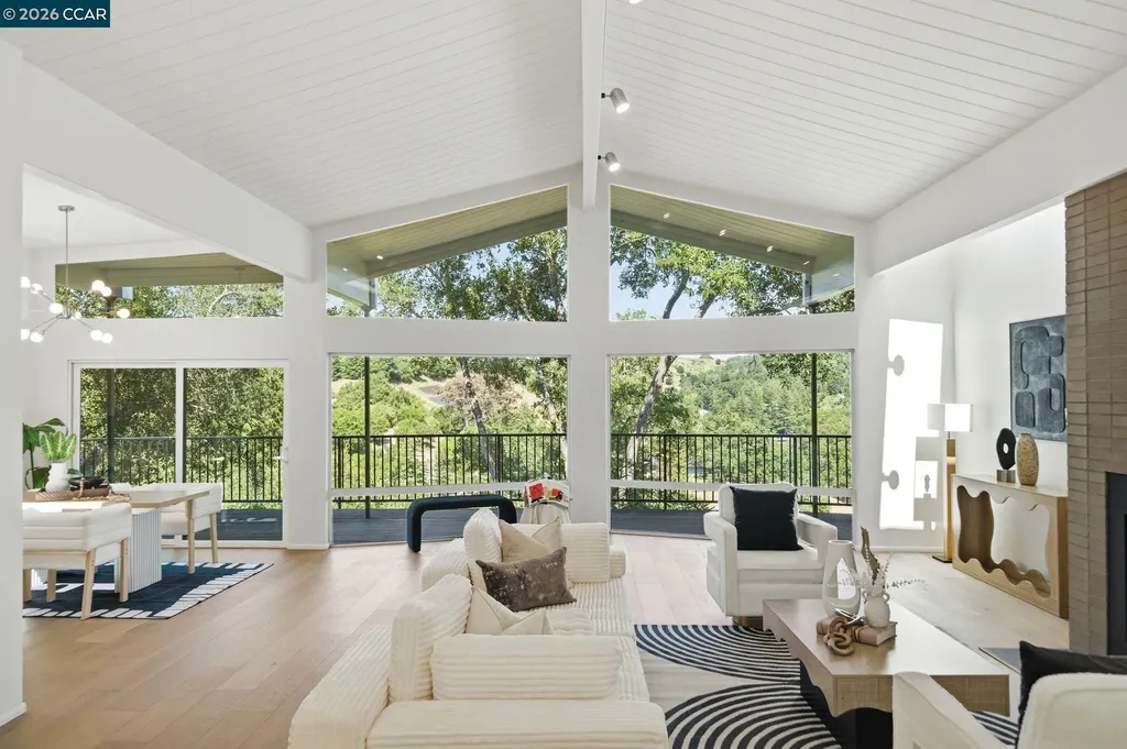 233 Melody Lane Orinda CA 94563