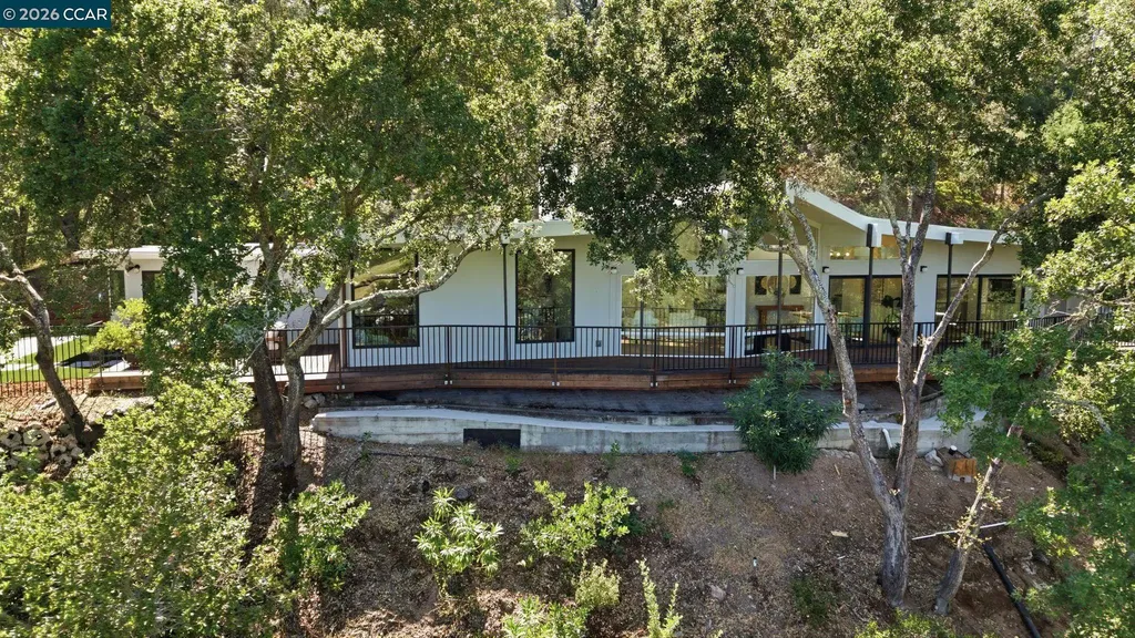 233 Melody Lane Orinda CA 94563