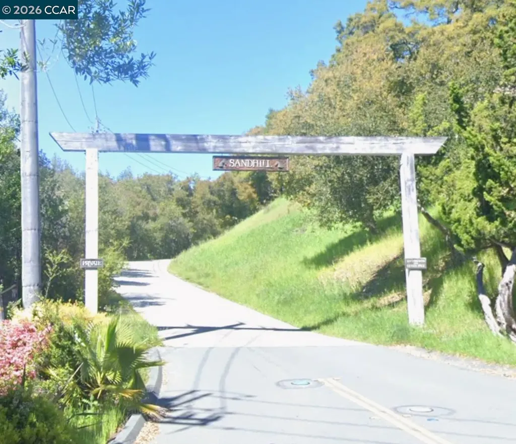 233 Melody Lane Orinda CA 94563